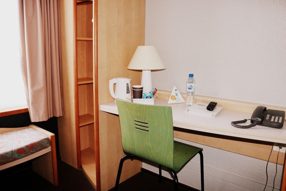 Brit Hotel Mulhouse Centre Bagian luar foto