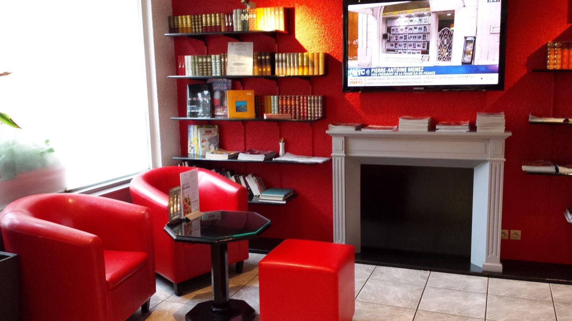 Brit Hotel Mulhouse Centre Bagian luar foto